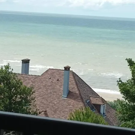Le Vue Lägenhet Bénerville-sur-Mer